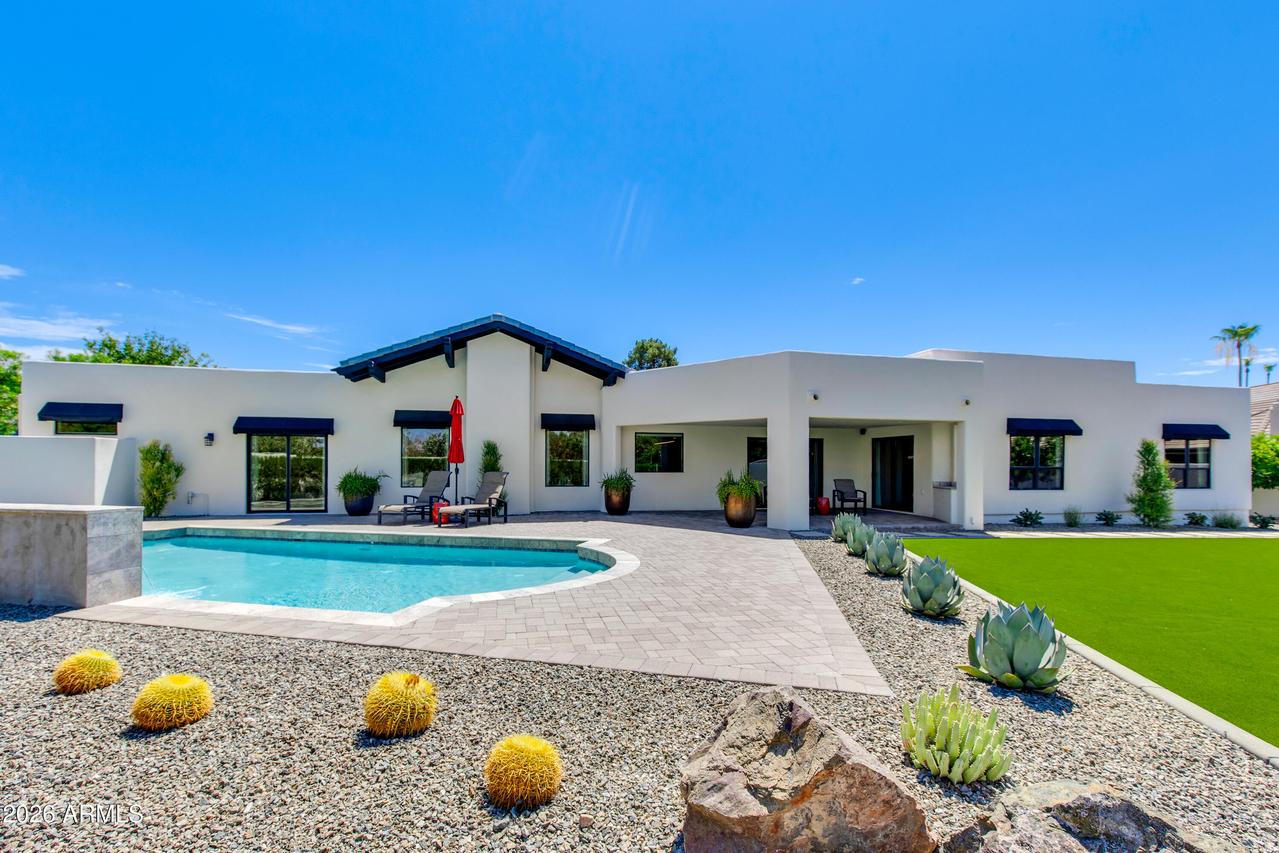 2409 E Solano Dr., Phoenix, AZ 85016
