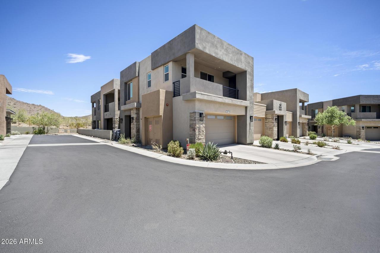 11673 N 136th St. #2011, Scottsdale, AZ 85259