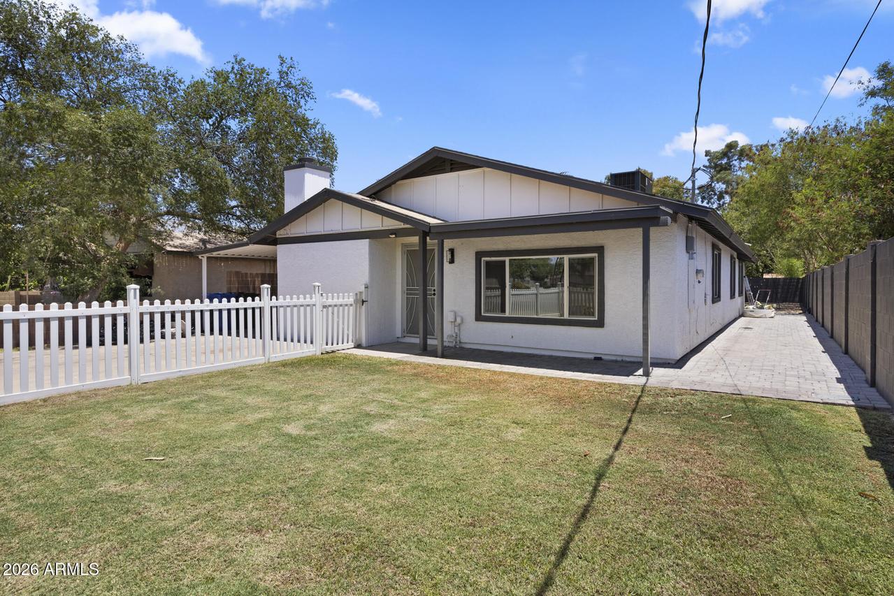 2609 N 28th St., Phoenix, AZ 85008