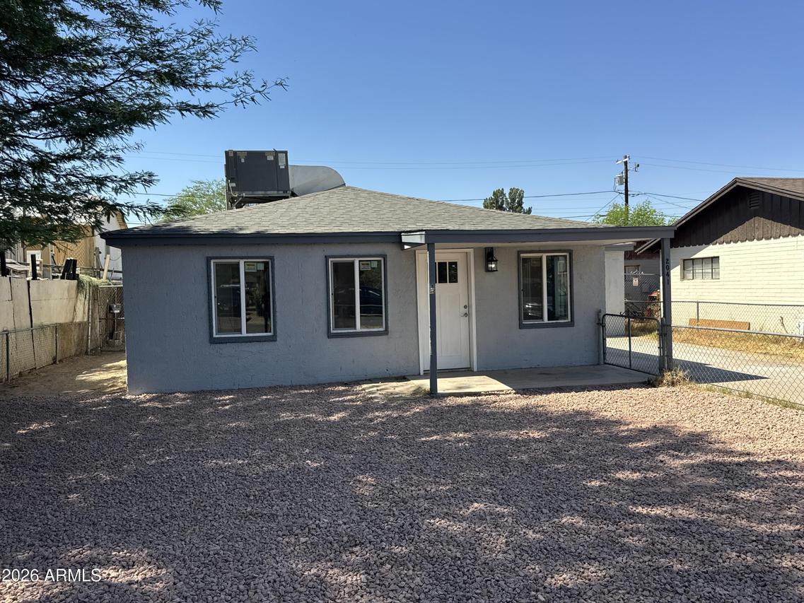 2041 E Harvard St., Phoenix, AZ 85006