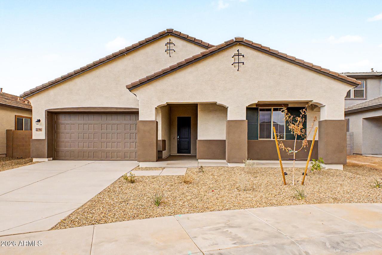 22196 W Blackhawk Dr., Surprise, AZ 85387