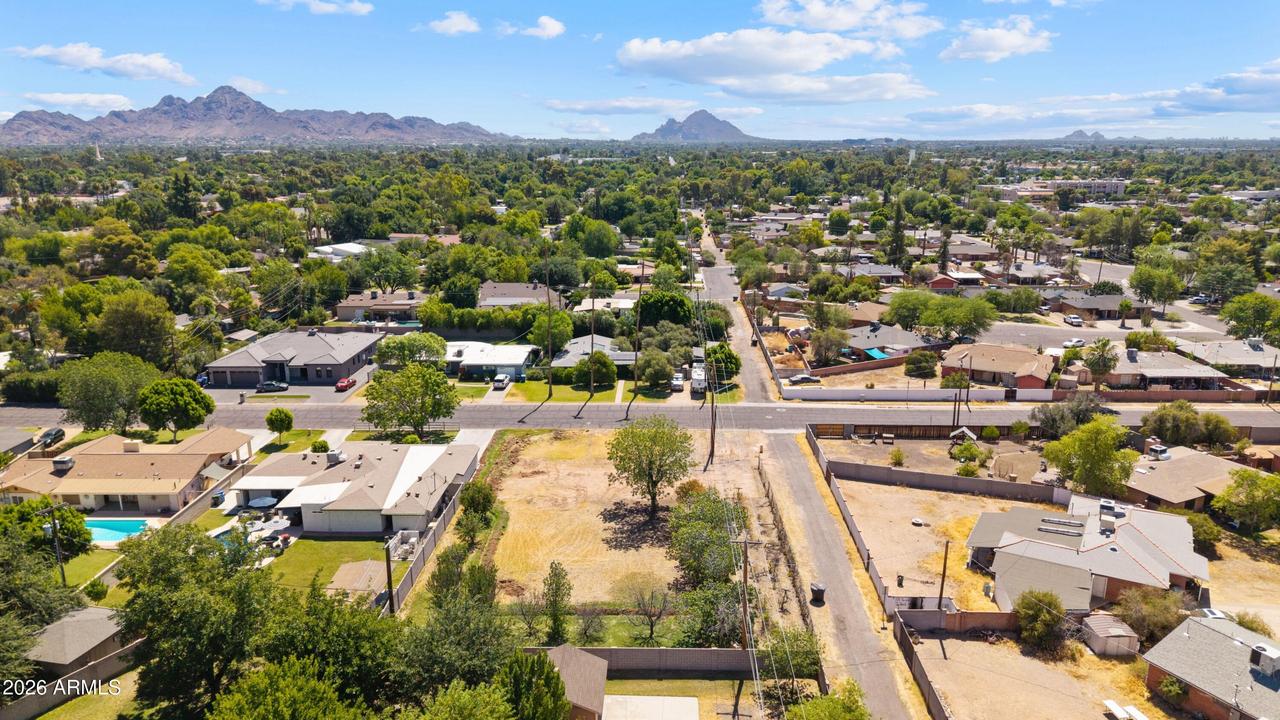 5704 N 11th Ave. #-, Phoenix, AZ 85013