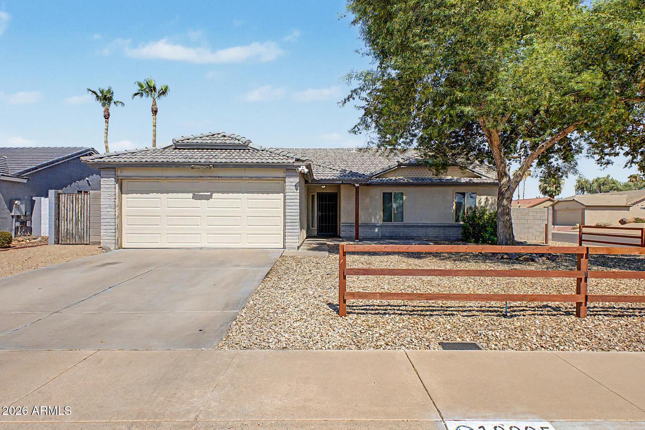 10005 N 64th Ave., Glendale, AZ 85302