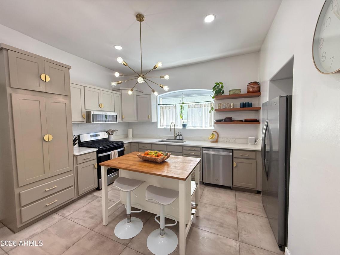 721 E 9th St., Douglas, AZ 85607
