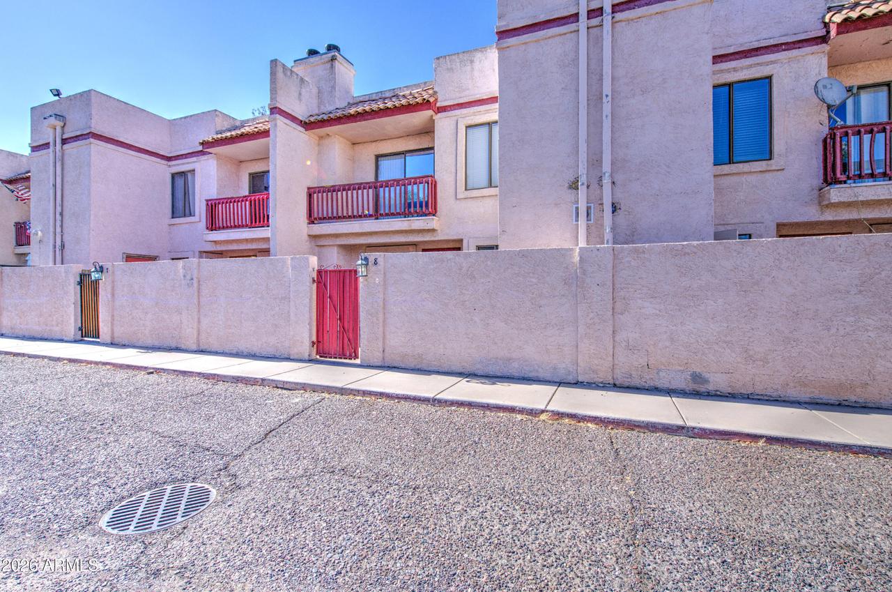 3001 E Grandview Rd. #8, Phoenix, AZ 85032