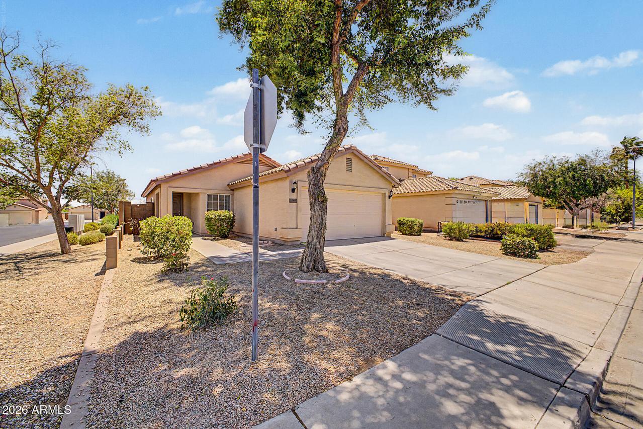 12901 W Laurel Ln., El Mirage, AZ 85335