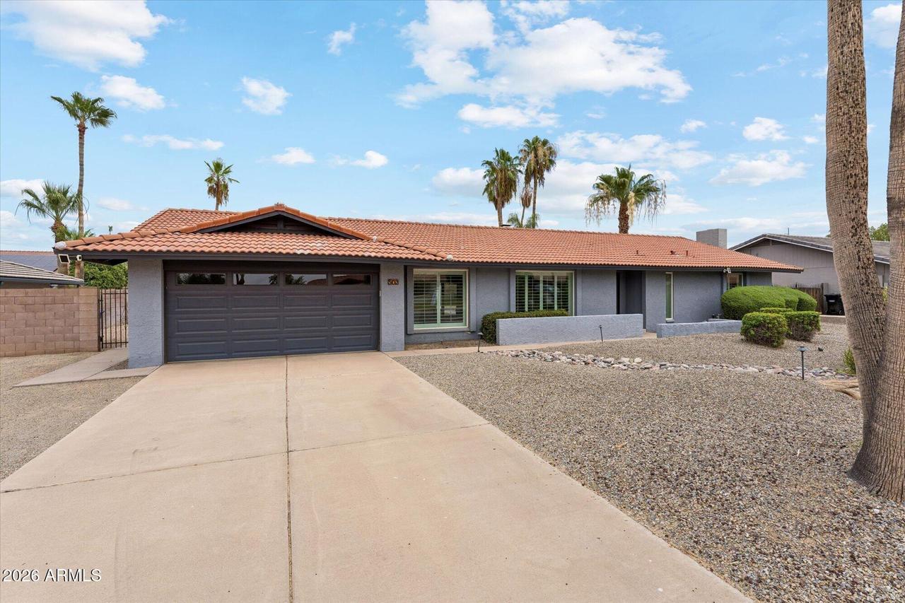502 E Le Marche Ave., Phoenix, AZ 85022