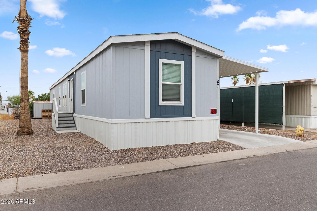 2060 N Center St. #87, Mesa, AZ 85201