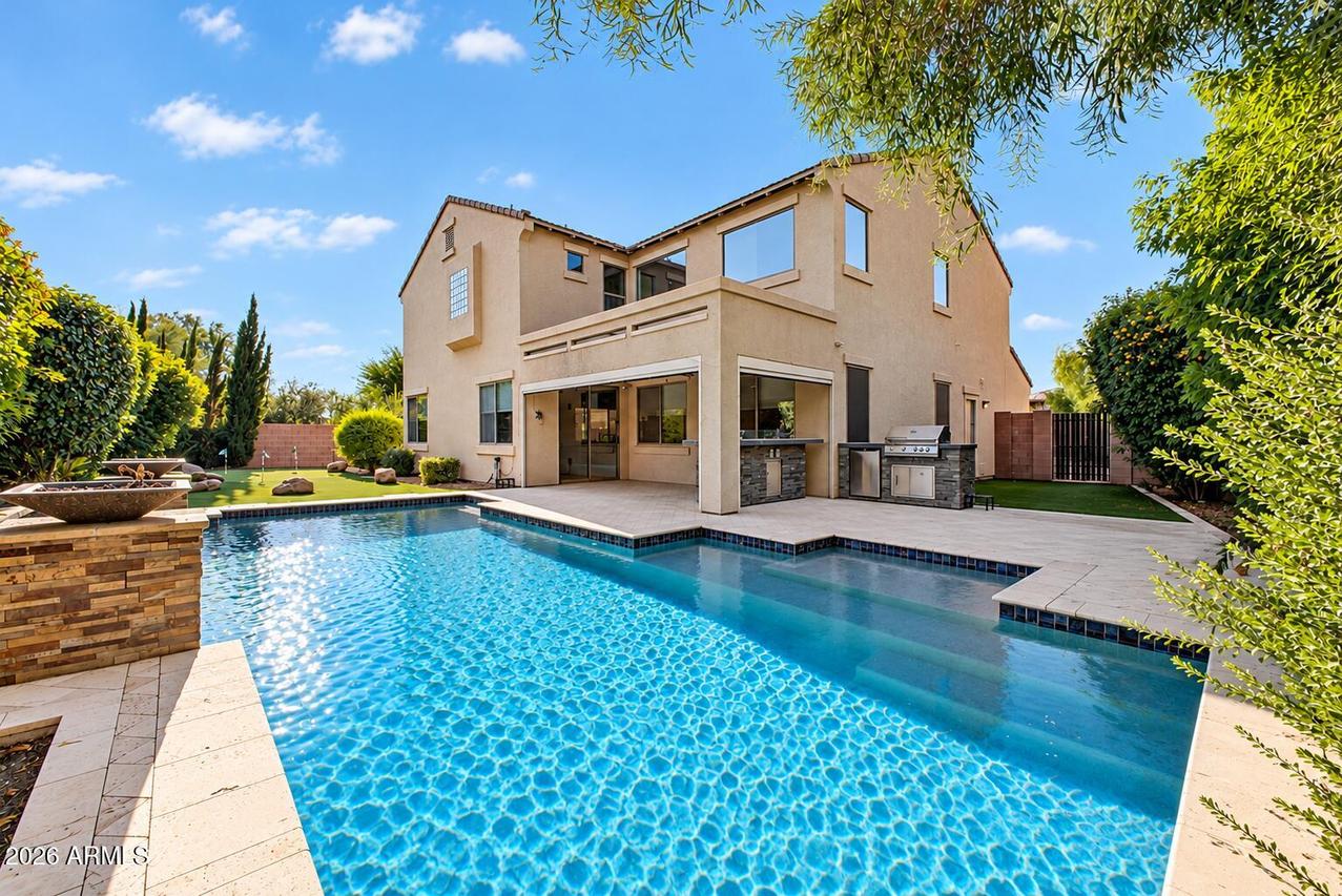 23111 N 40th Way, Phoenix, AZ 85050