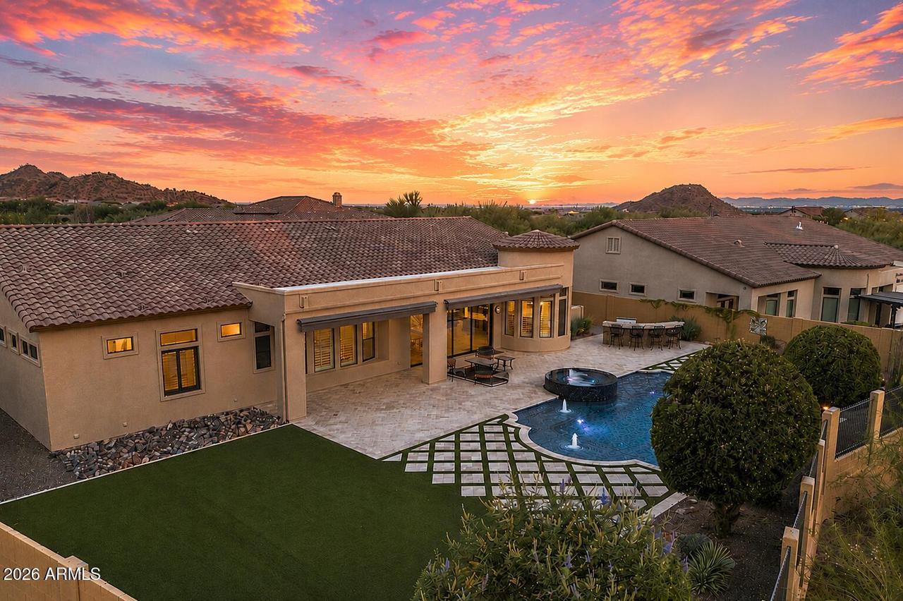 2312 N Steele Cir., Mesa, AZ 85207