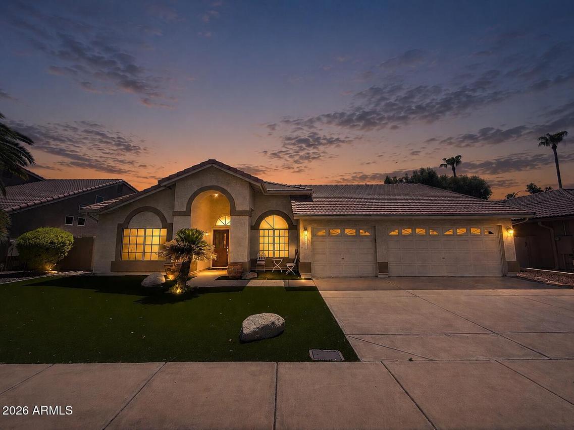 19407 N 67th Dr., Glendale, AZ 85308