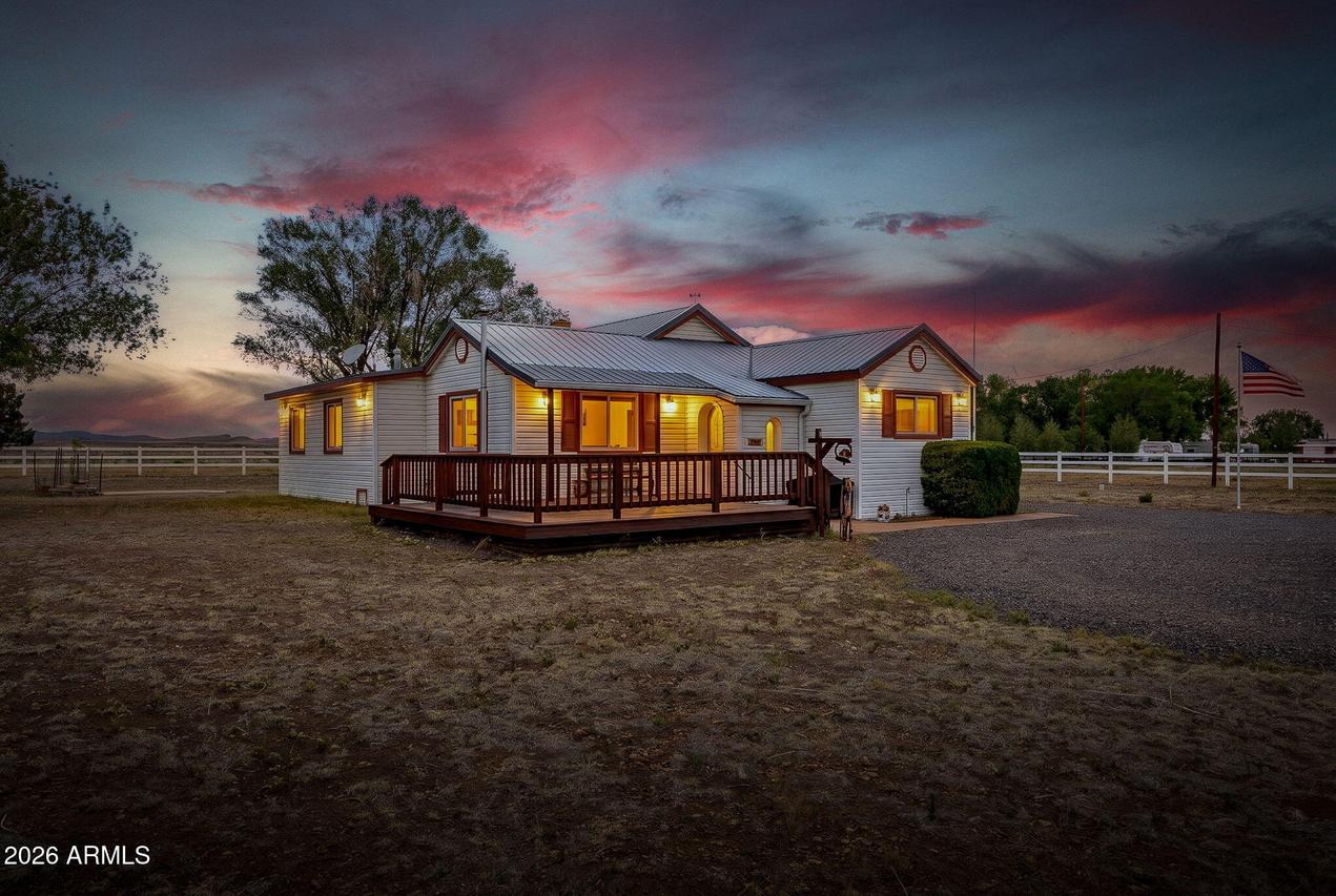260 W Main St., Springerville, AZ 85938