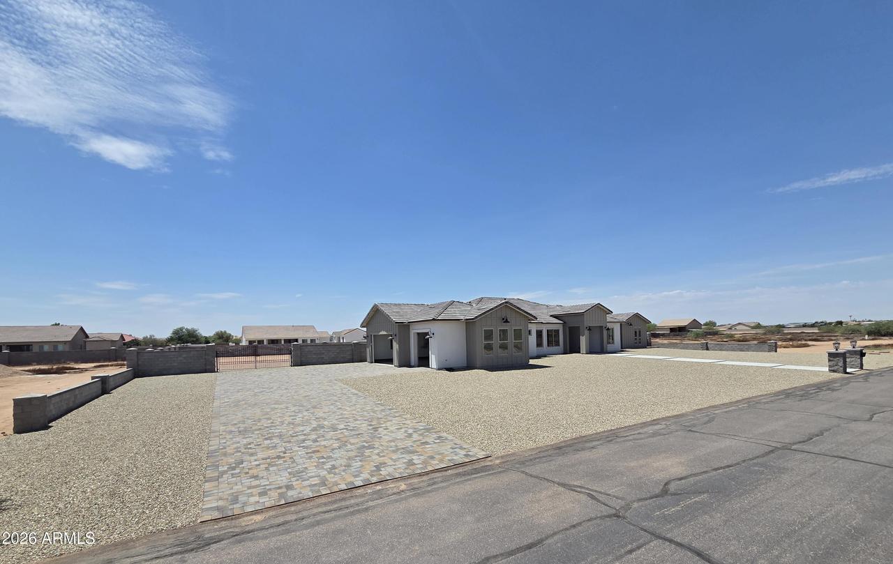 6561 W Palomino Way, Coolidge, AZ 85128
