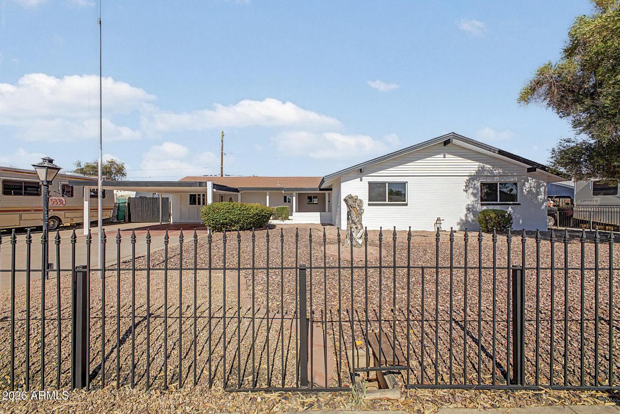 5331 N 61st Ave., Glendale, AZ 85301