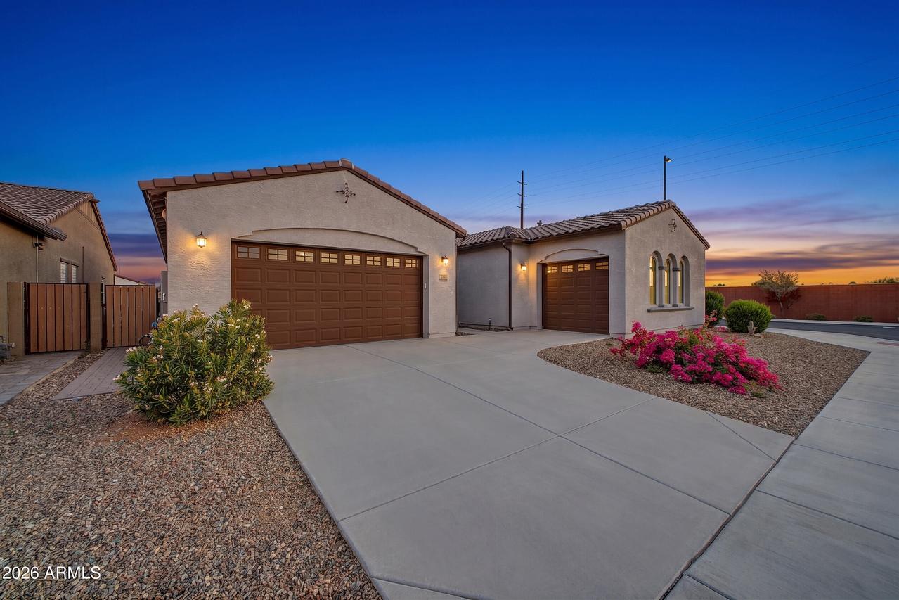 256 E Gemini Pl., Chandler, AZ 85249
