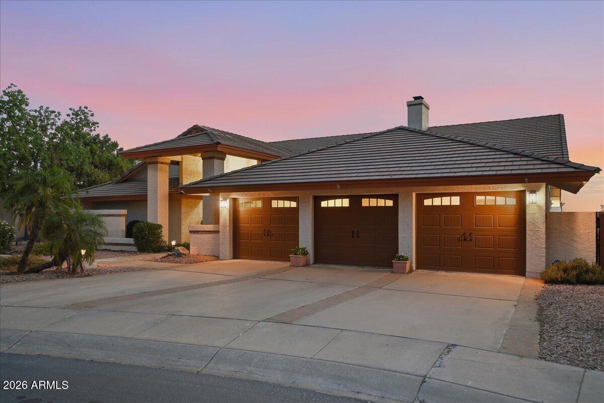 15814 N 12th St., Phoenix, AZ 85022