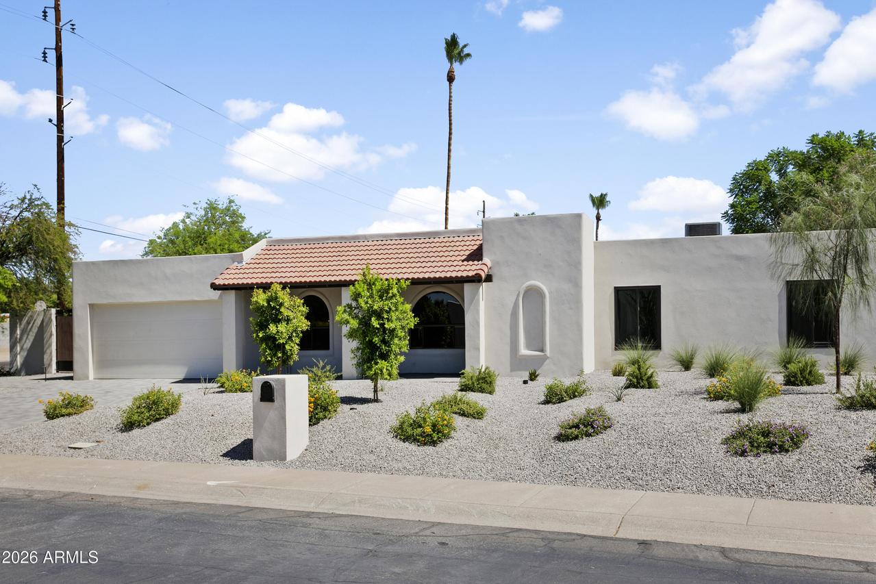 5602 E Voltaire Ave., Scottsdale, AZ 85254