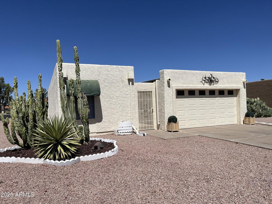 9419 E Sun Lakes Blvd., Sun Lakes, AZ 85248