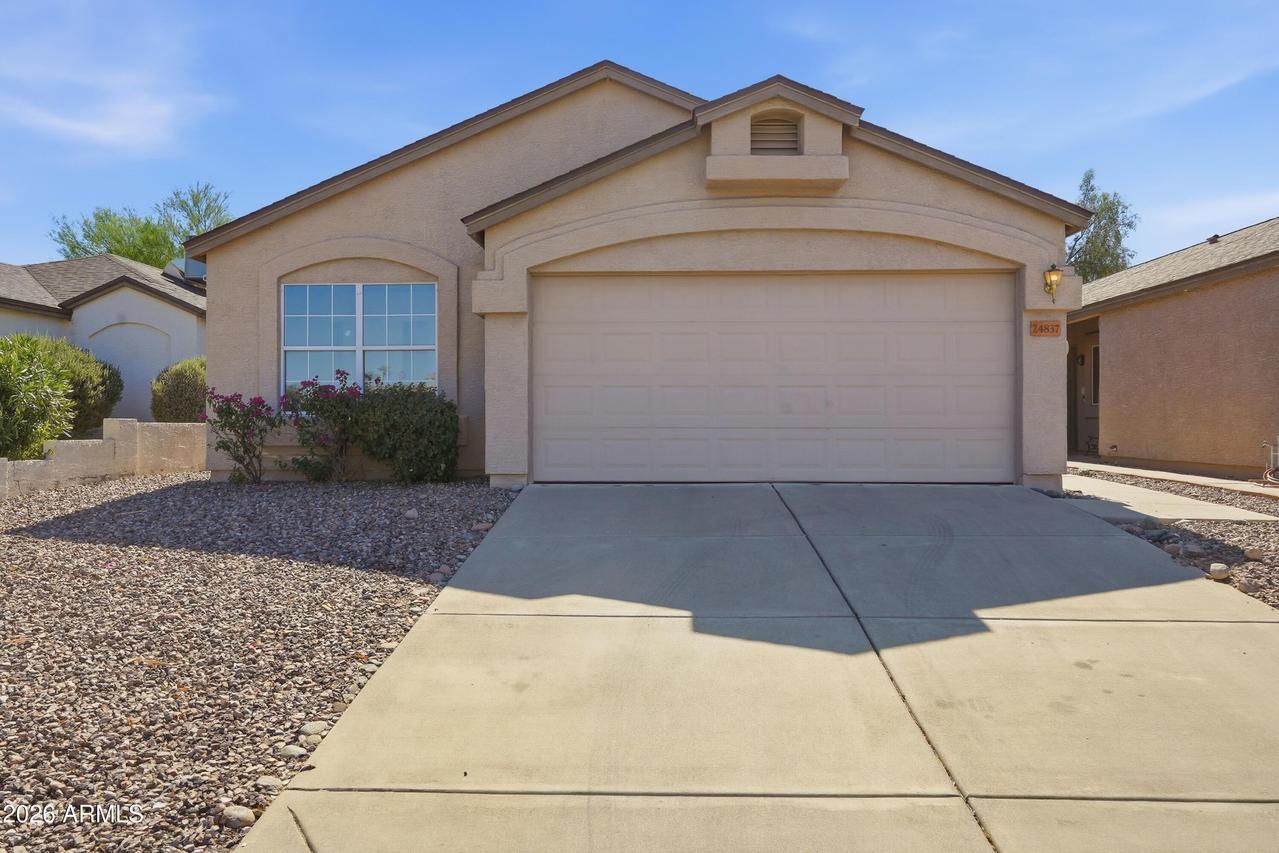 24837 N 40th Ave., Glendale, AZ 85310