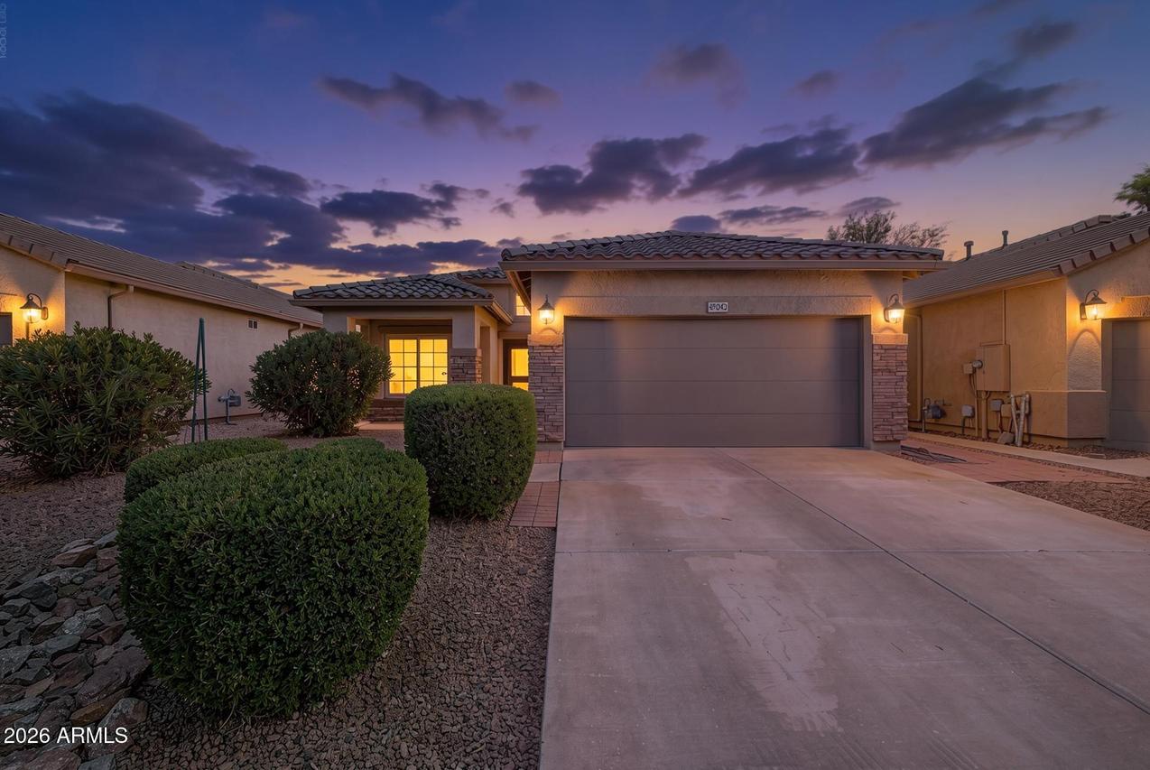 45042 W Cypress Ln., Maricopa, AZ 85139