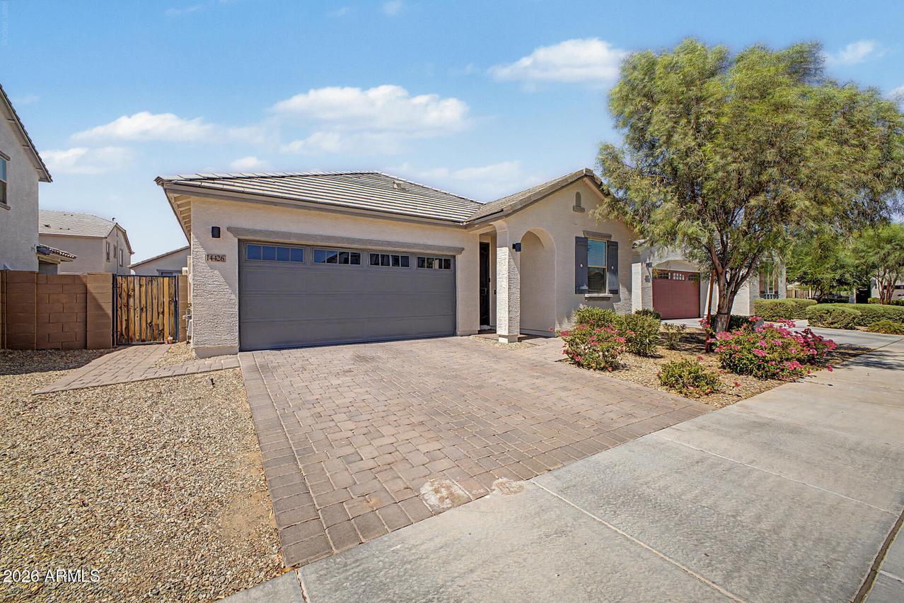 14426 W Cottontail Ln., Surprise, AZ 85387
