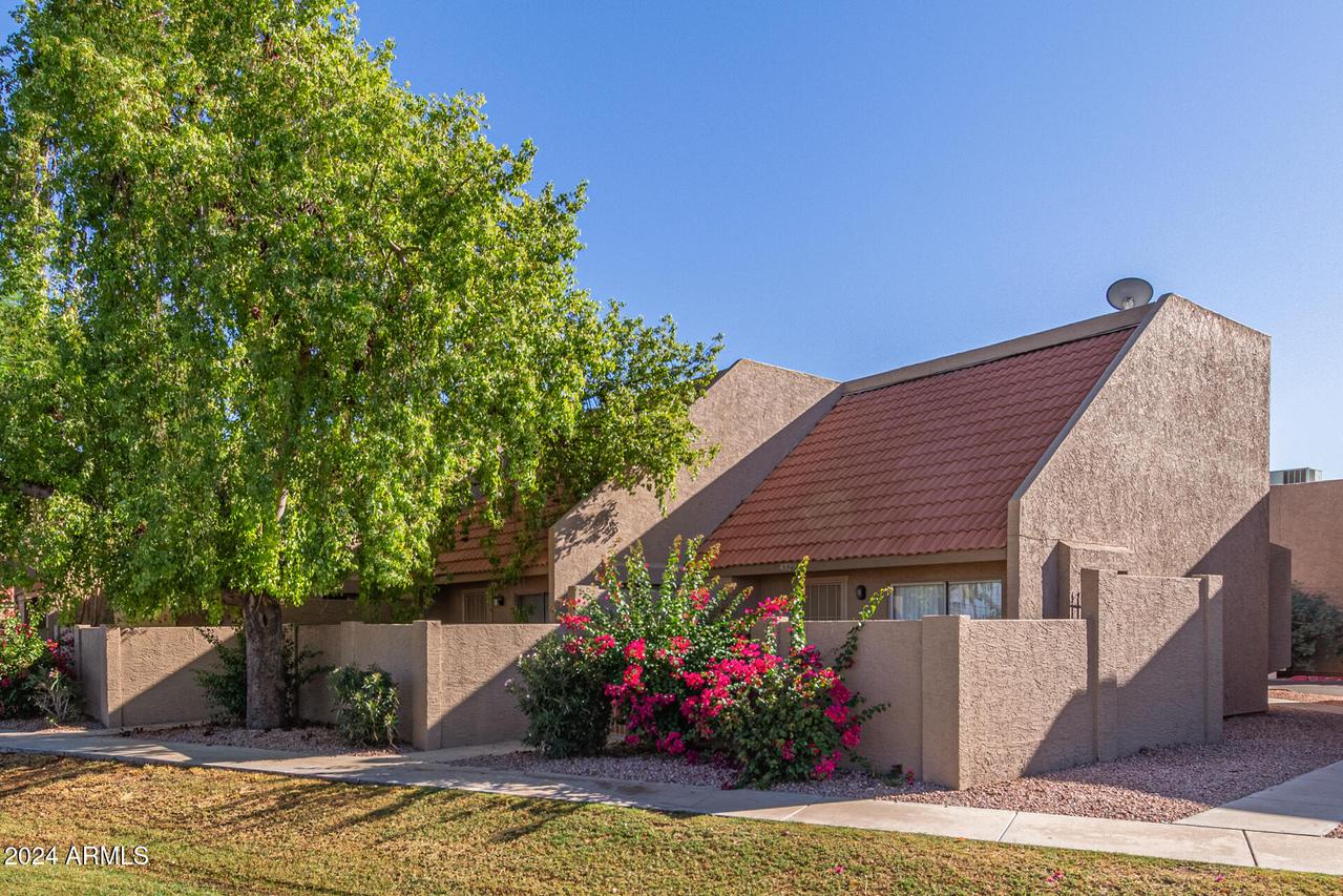 7432 N 43rd Ln., Glendale, AZ 85301