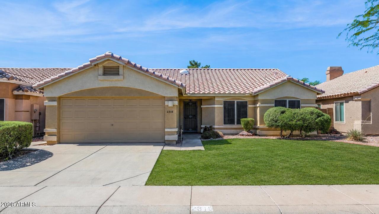 2315 E Edna Ave., Phoenix, AZ 85022