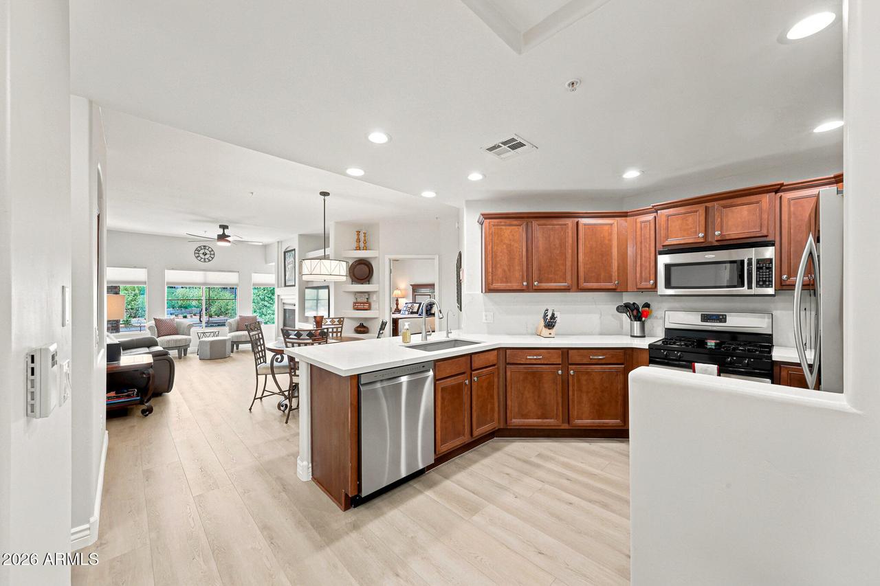 5350 E Deer Valley Dr. #2431, Phoenix, AZ 85054
