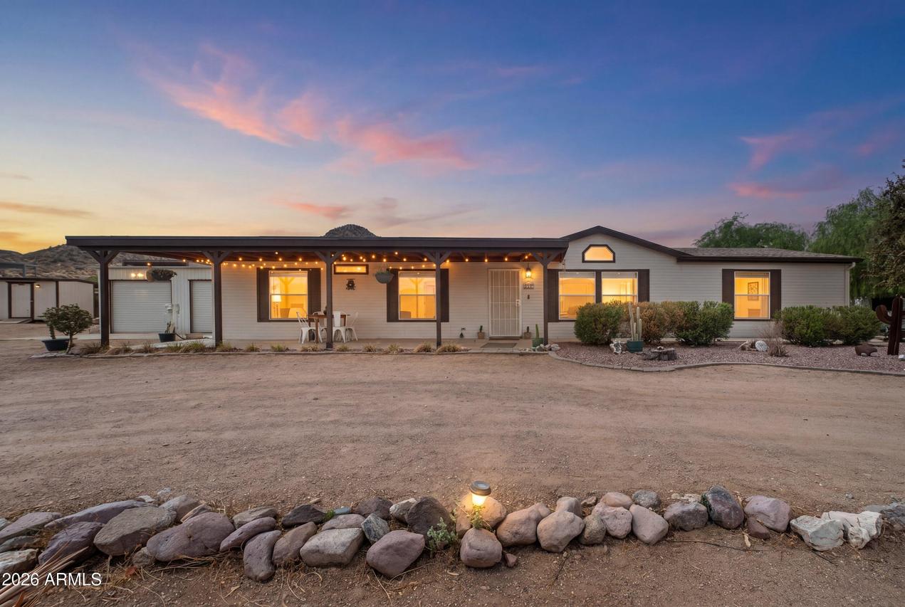 5691 E 32nd Ave., Apache Junction, AZ 85119