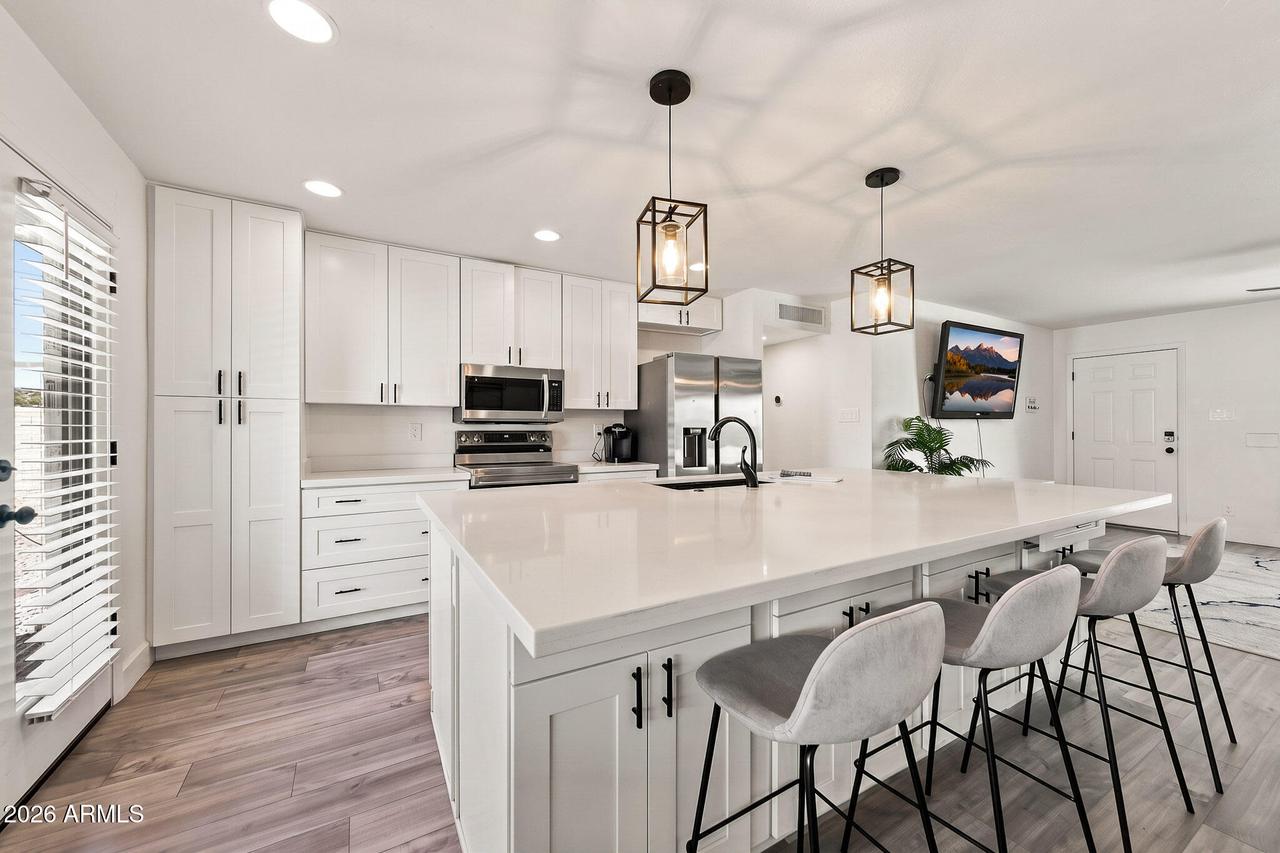 8601 E Thornwood Dr., Scottsdale, AZ 85251