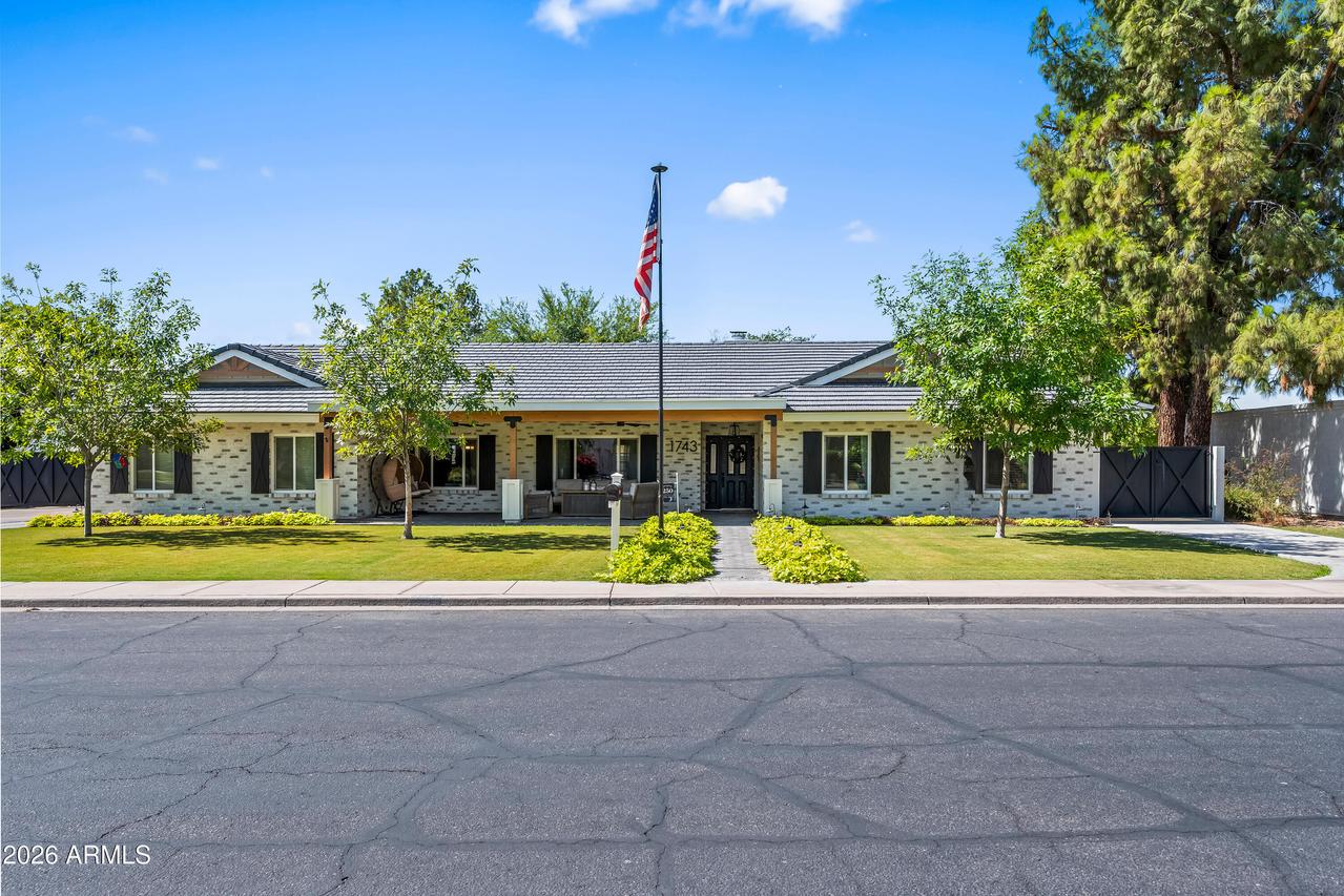 1743 E Evergreen St., Mesa, AZ 85203