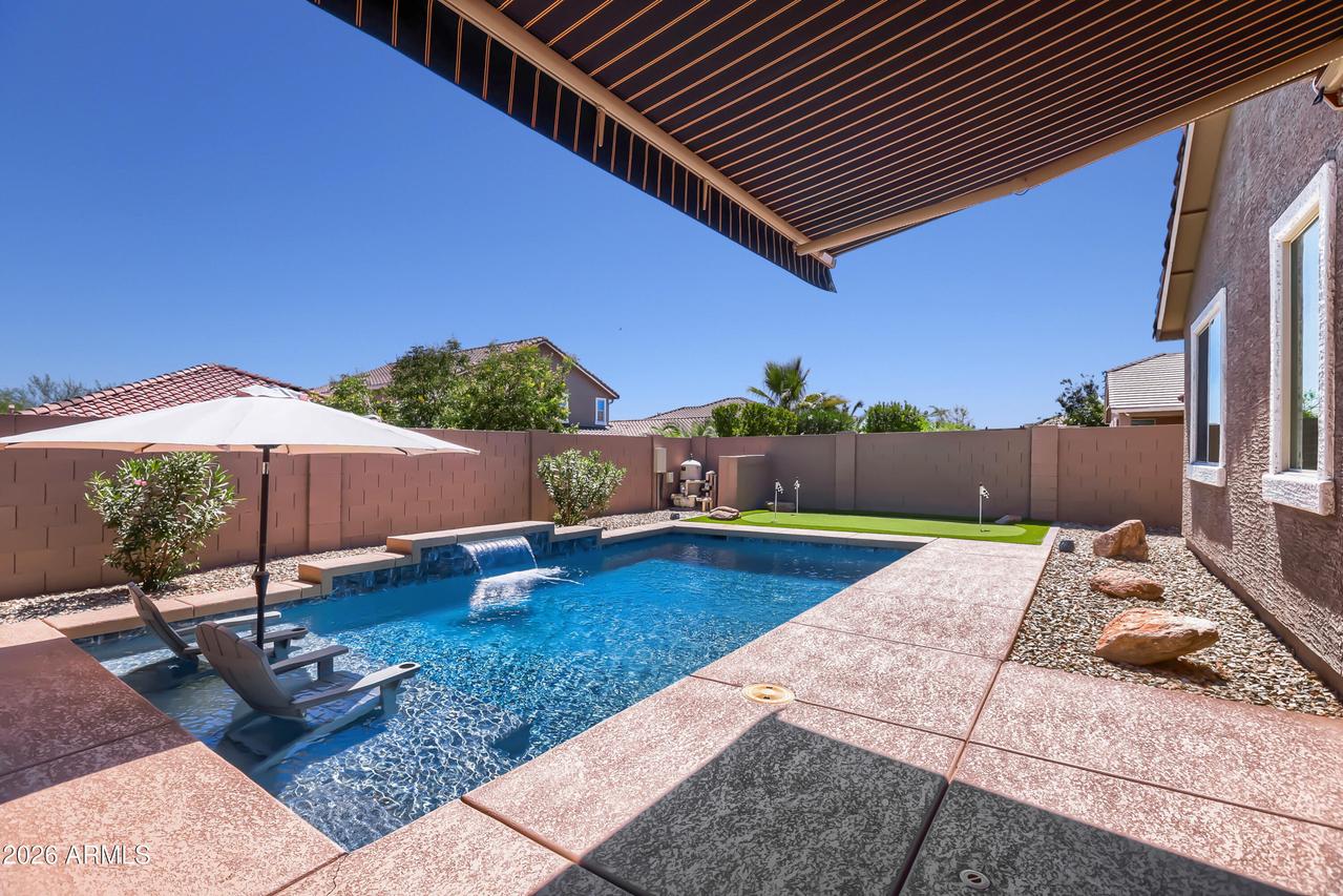7633 W Whitehorn Tr., Peoria, AZ 85383