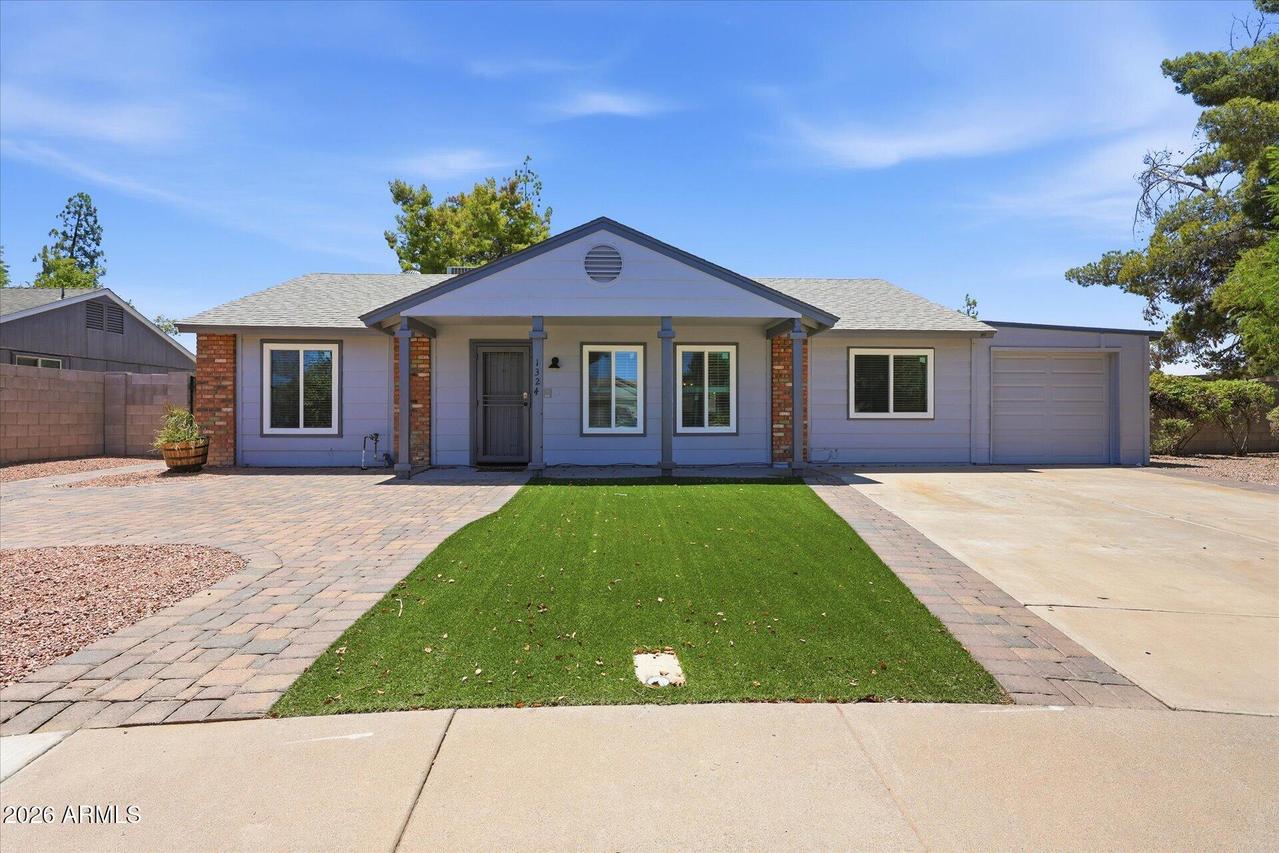 1324 N Jentilly Ct., Chandler, AZ 85226