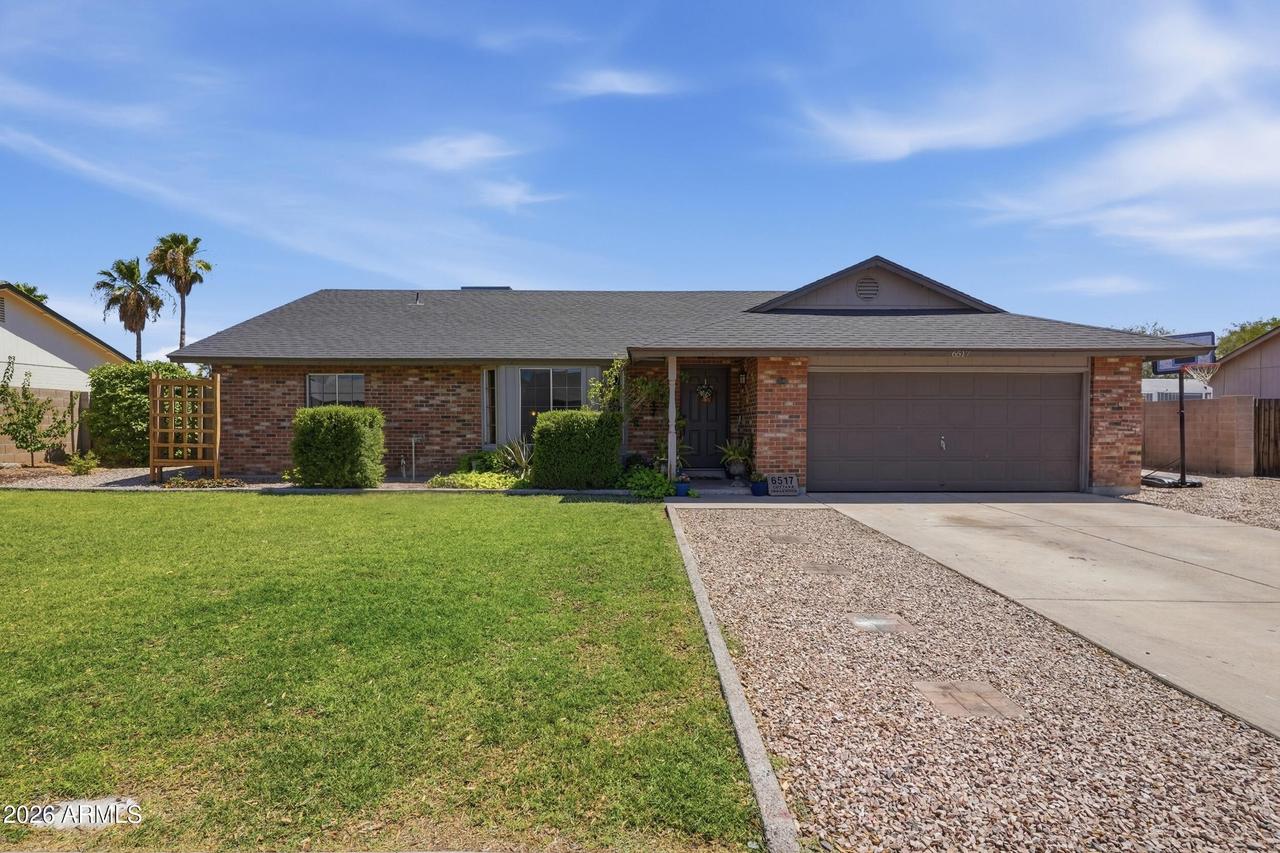 6517 E Inglewood St., Mesa, AZ 85205