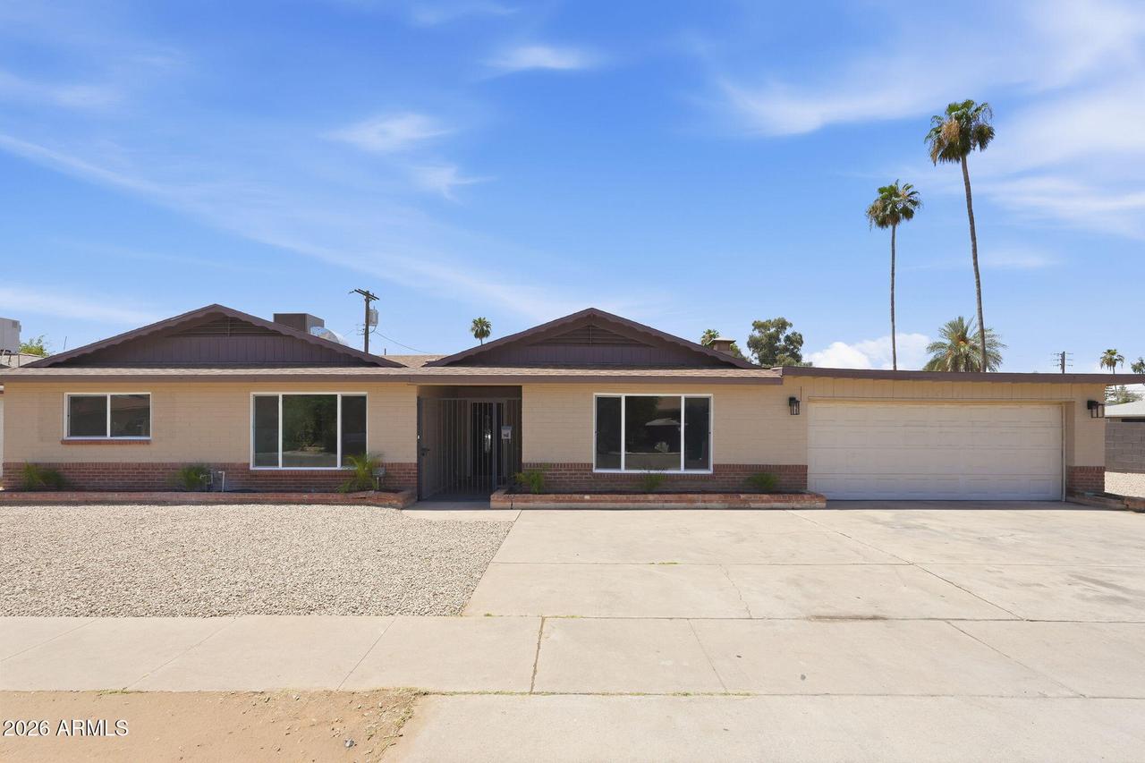2617 W Lawrence Rd., Phoenix, AZ 85017