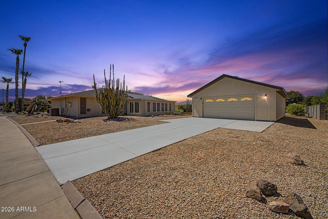 16810 N 110th Ave., Sun City, AZ 85351