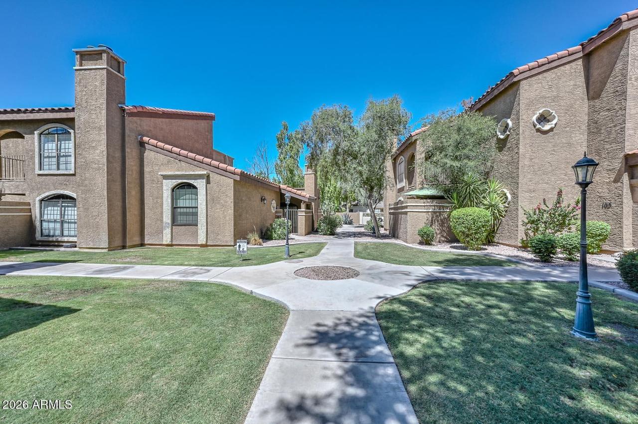6945 E Cochise Rd. #Unit 106, Paradise Valley, AZ 85253
