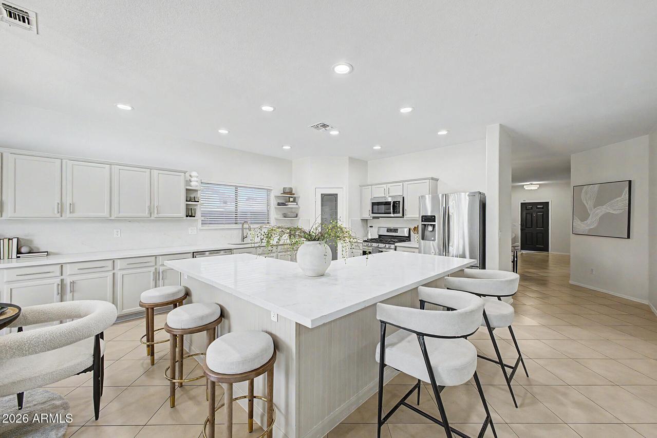 3709 E Betsy Ln., Gilbert, AZ 85296