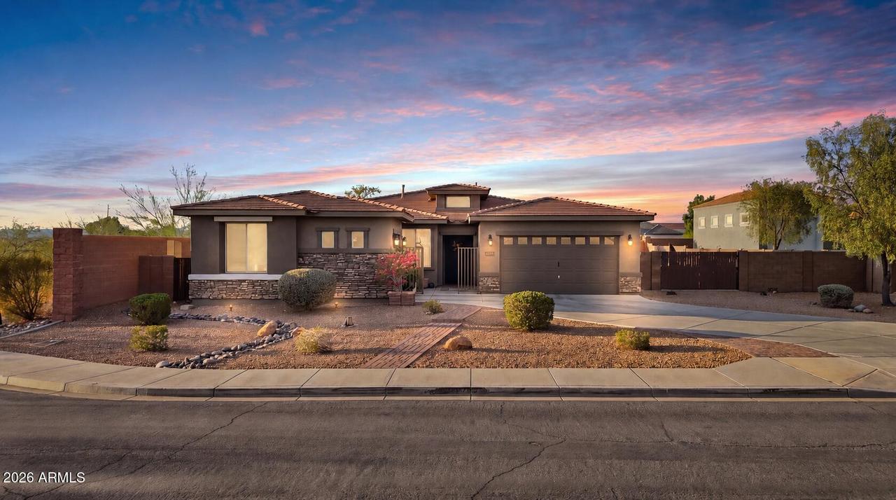 10650 W Electra Ln., Peoria, AZ 85383