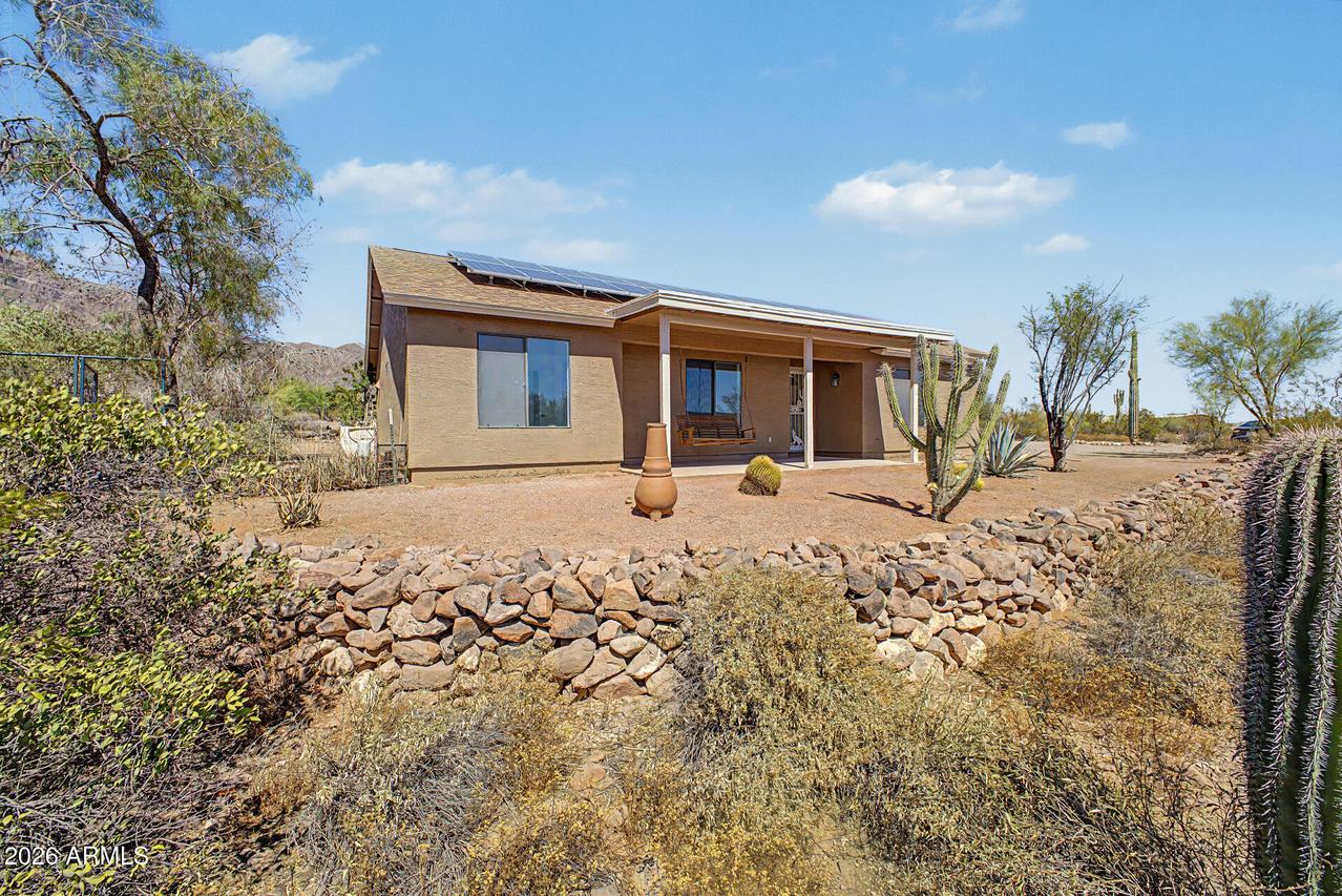5740 E 2nd Ave., Apache Junction, AZ 85119