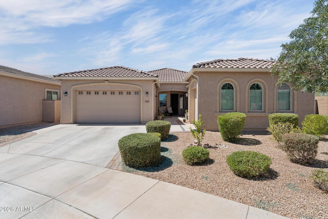9829 E Thistle Ave., Mesa, AZ 85212