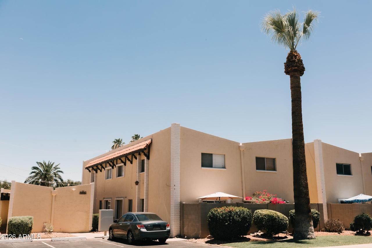 4925 N 73rd St. #8, Scottsdale, AZ 85251