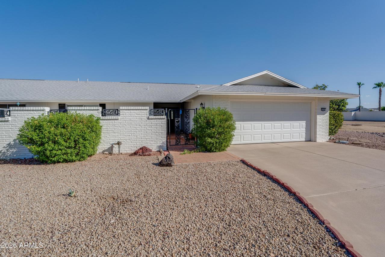 18036 N Desert Glen Dr., Sun City West, AZ 85375