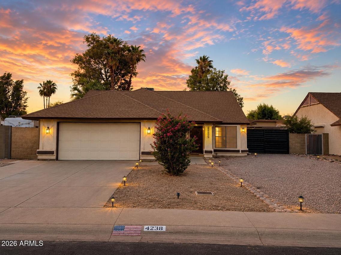4238 E Everett Dr., Phoenix, AZ 85032