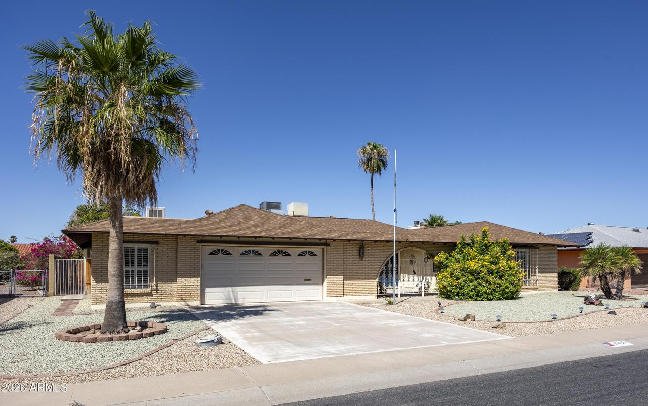 10415 W Ridgeview Rd., Sun City, AZ 85351