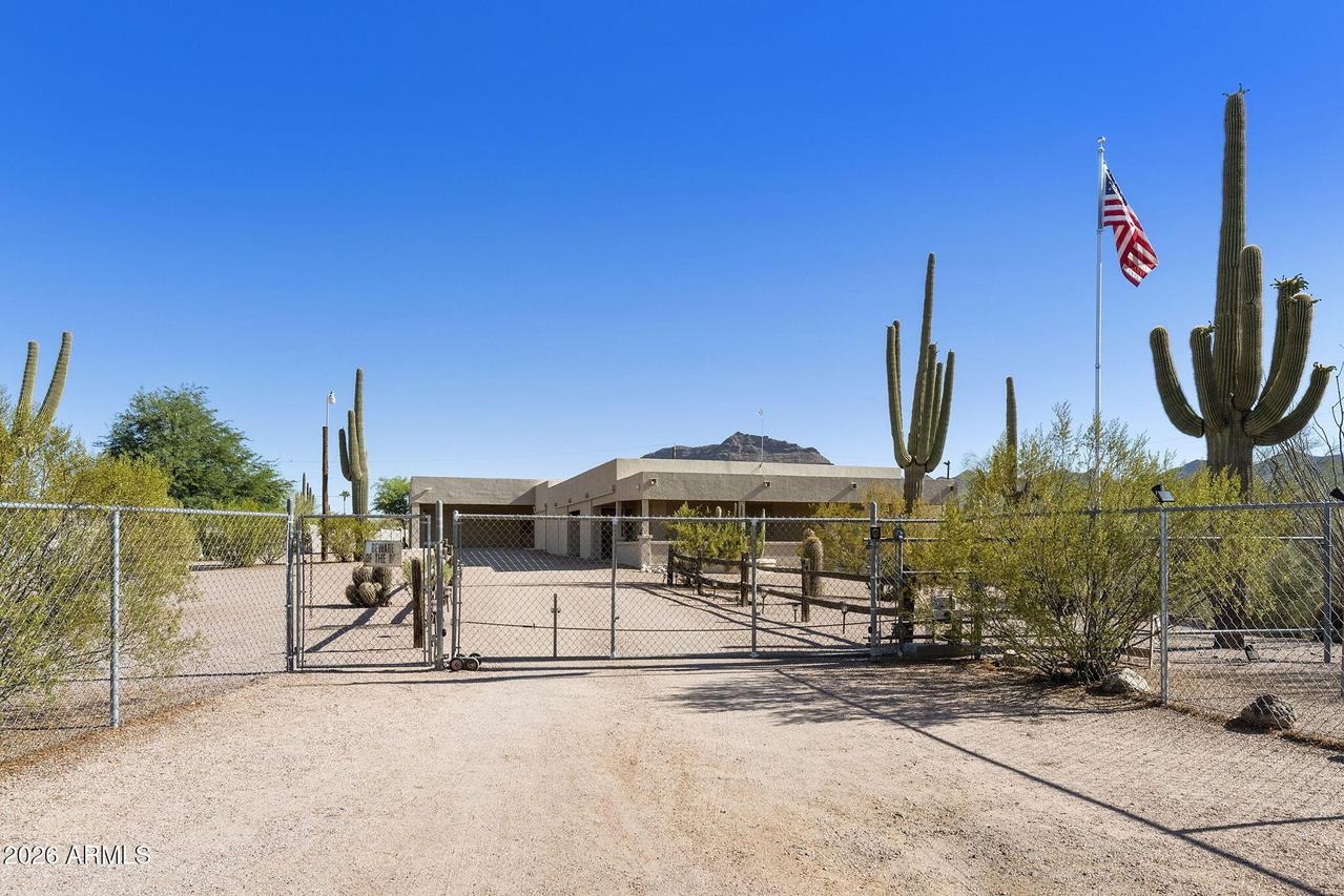 10646 E Jensen St., Mesa, AZ 85207