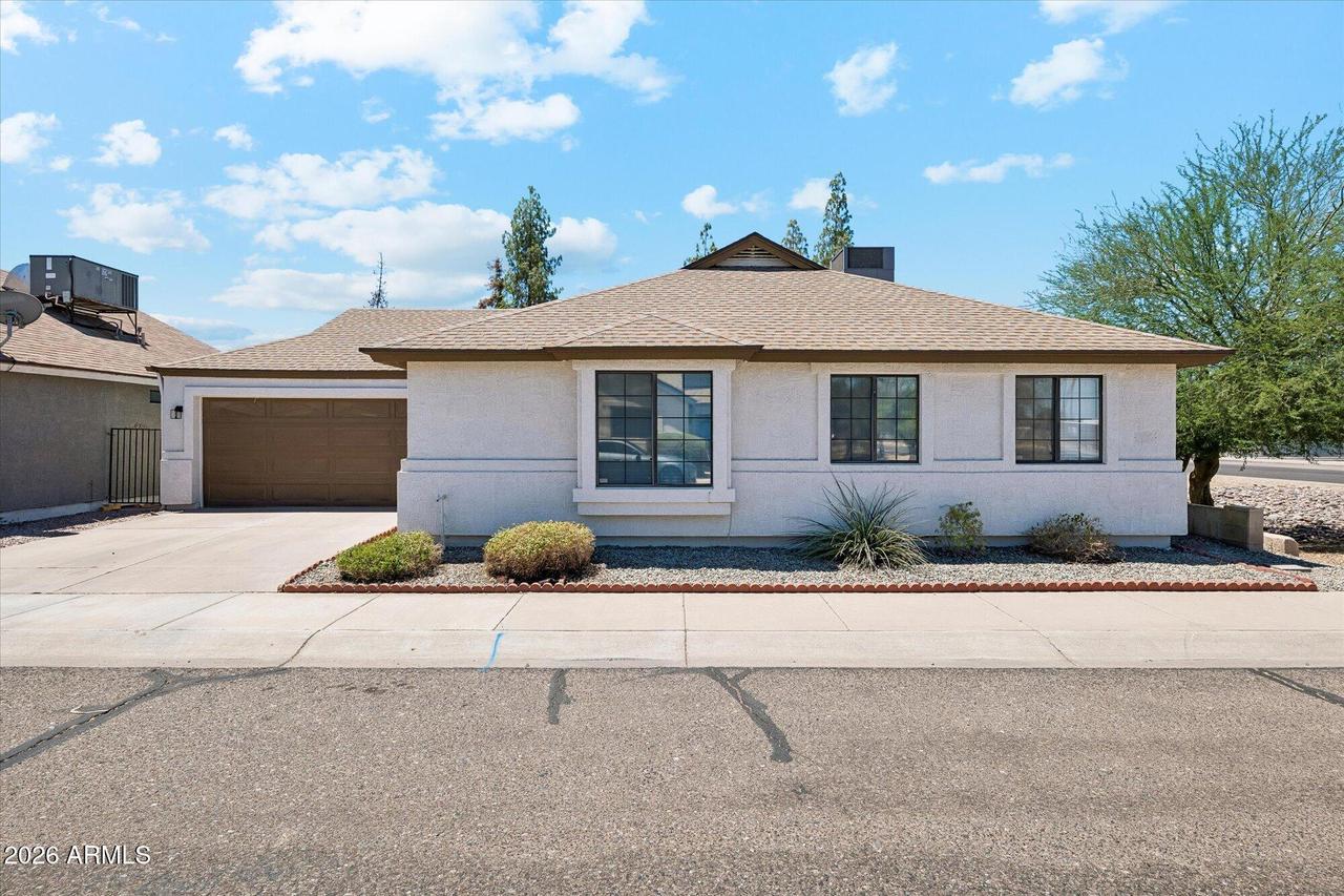 2053 W Columbine Dr., Phoenix, AZ 85029