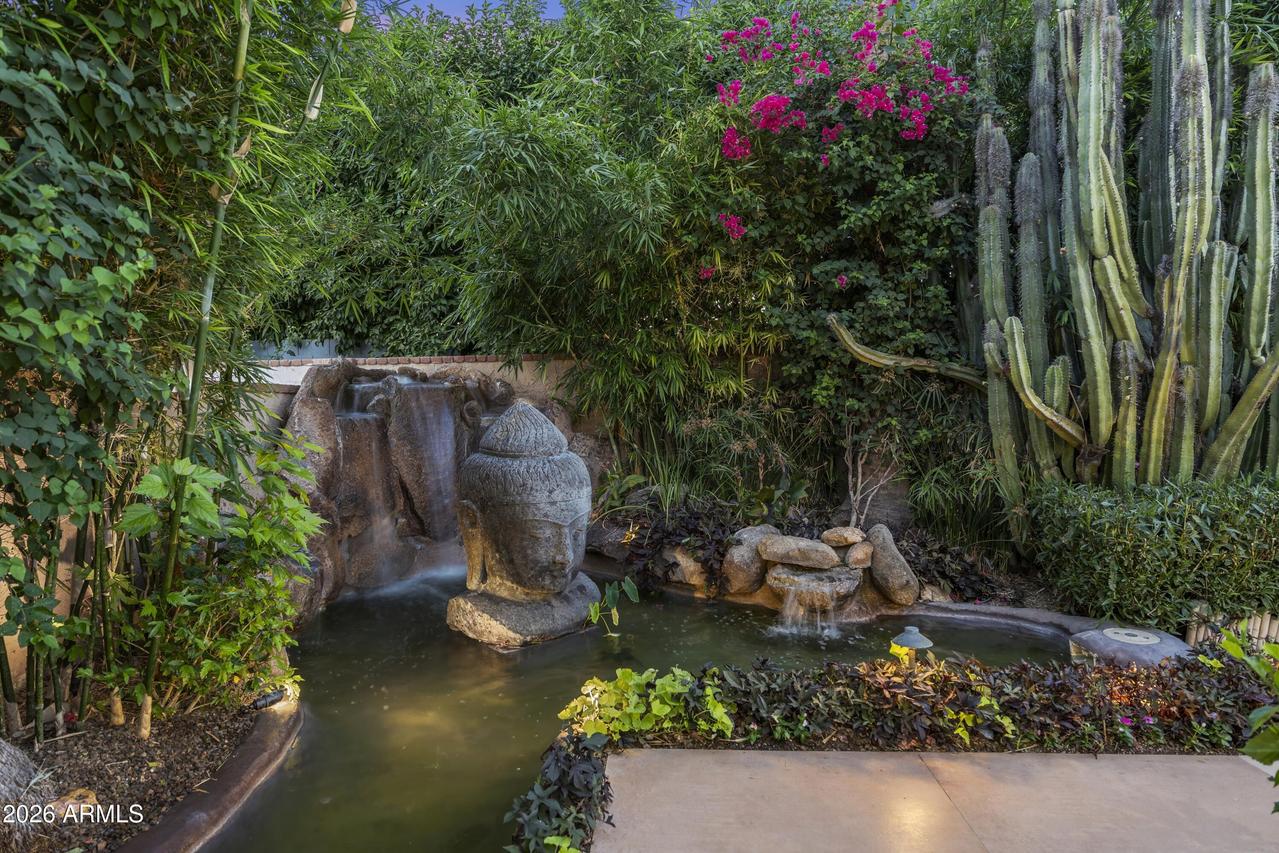 5762 N Scottsdale Rd., Paradise Valley, AZ 85253