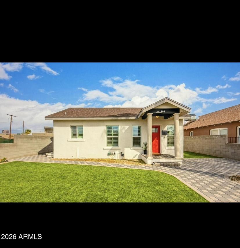 809 N 11th Ave., Phoenix, AZ 85007