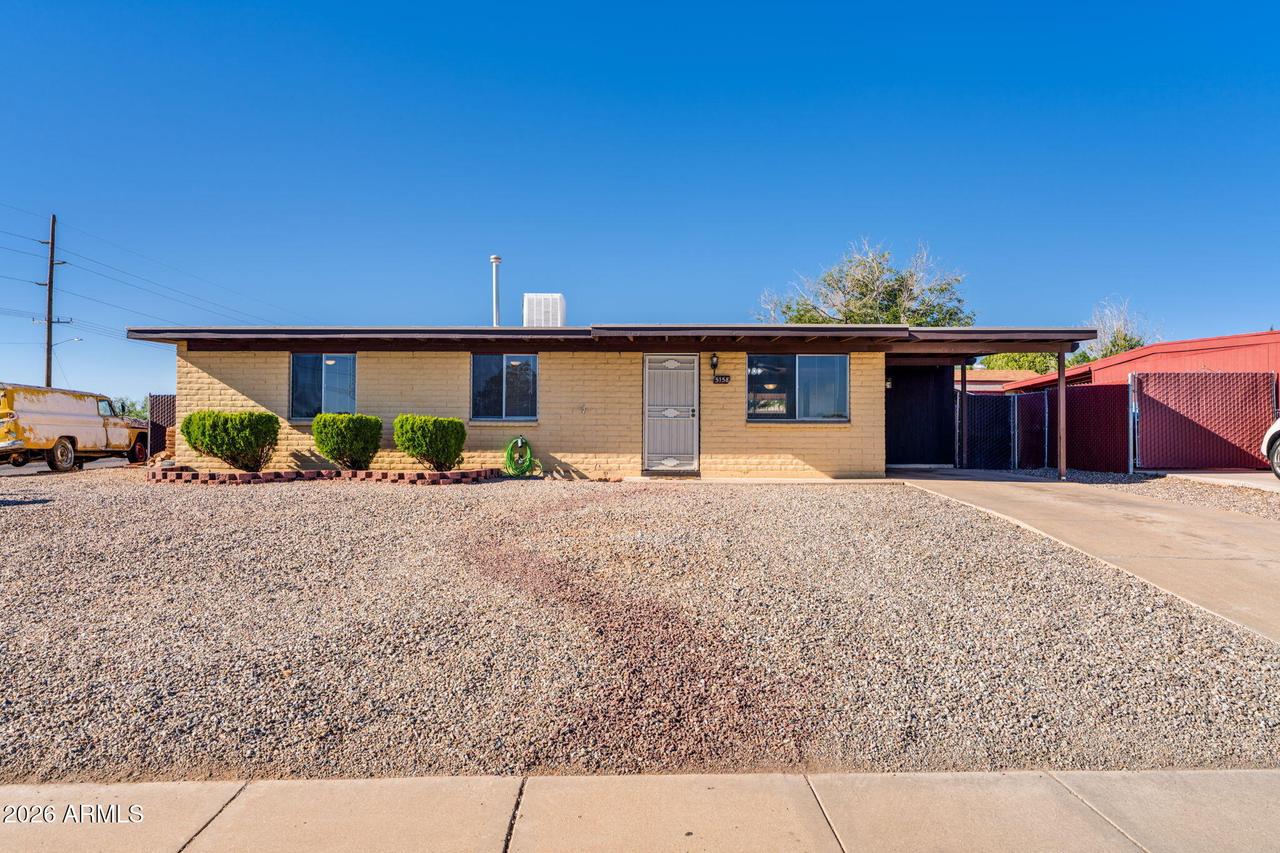 5158 Leonardo Di Vinci, Sierra Vista, AZ 85635